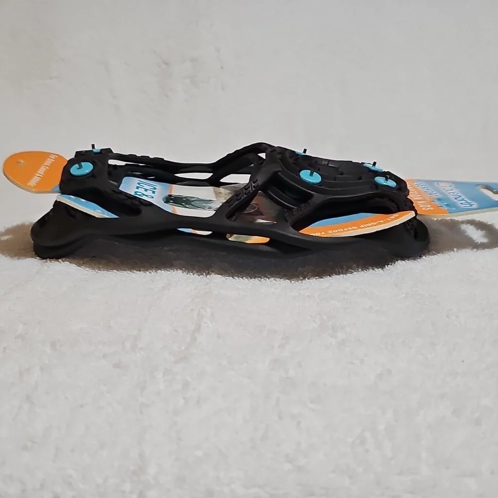 DueNorth Everyday Traction Aids Ice and Snow Size Small/Medium New - Picture 3 of 13